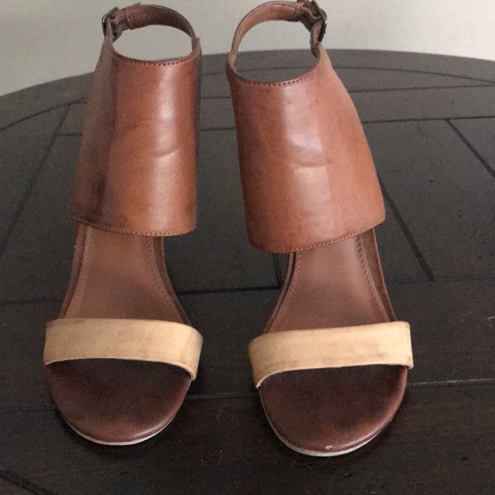 MIA brown/tan wedge heels size 8